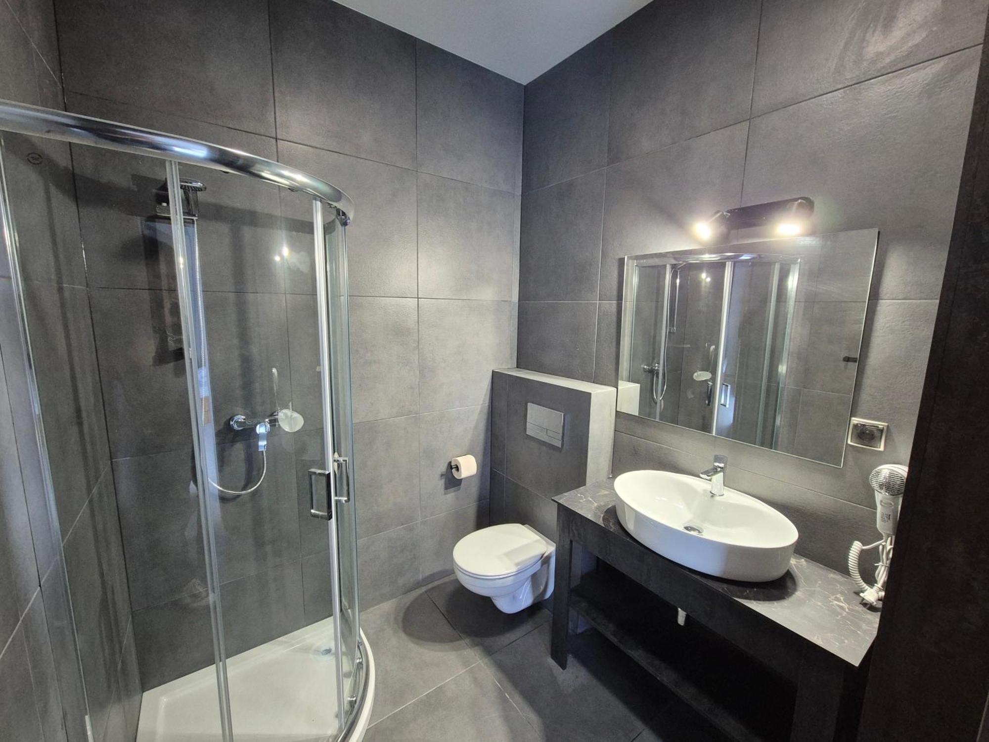 Lake View Apartamenty Brodnica  Ngoại thất bức ảnh